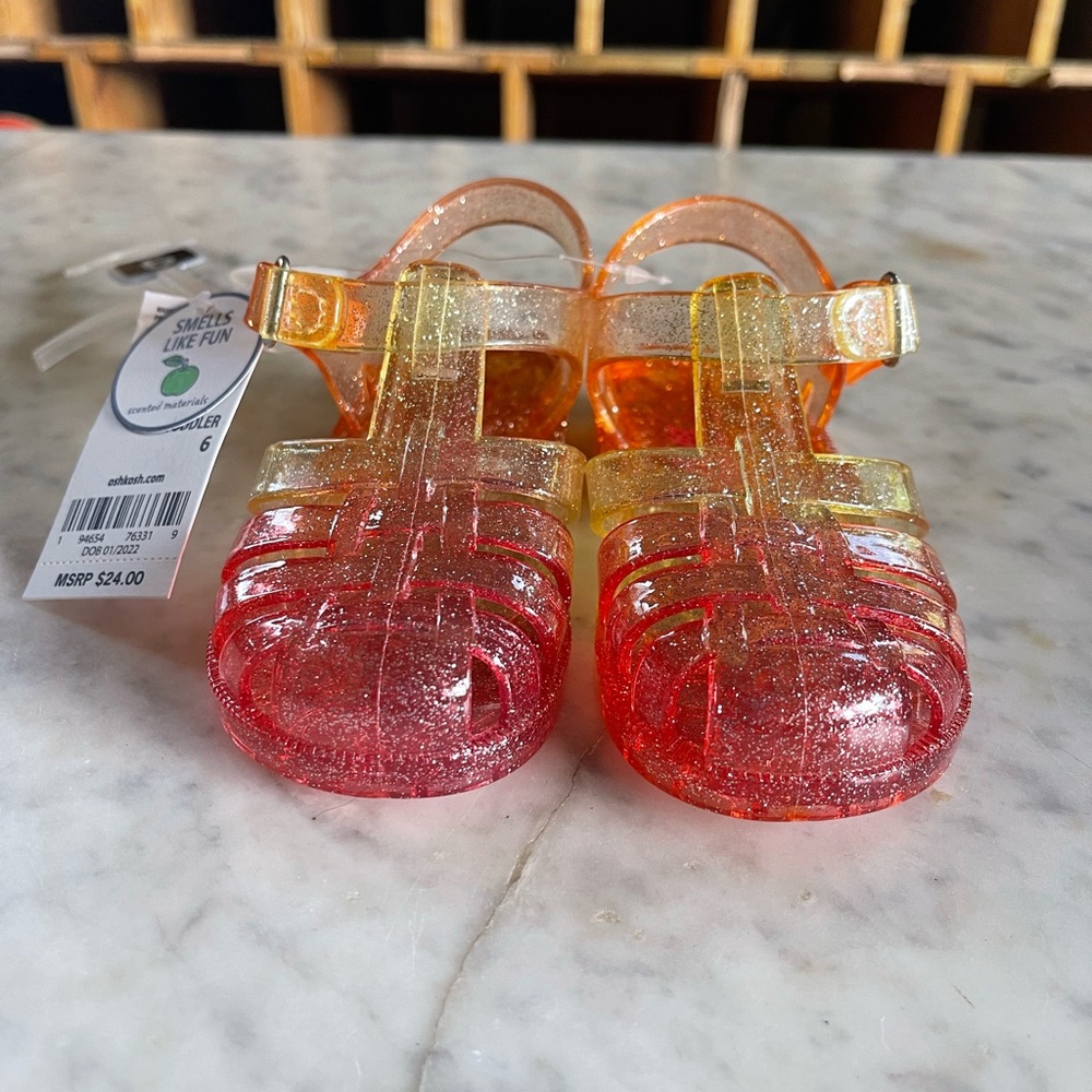NWT Oshkosh B’gosh Summer Toddler Jelly Shoes Size 6